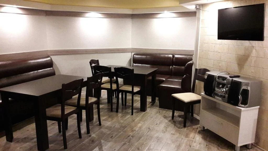 Advel Guest House