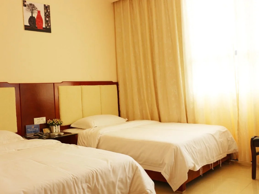 Huajun Hotel
