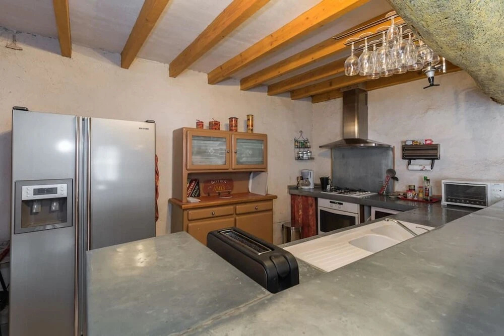 House With 2 Bedrooms in L'isle-sur-la-sorgue, With Terrace and Wifi