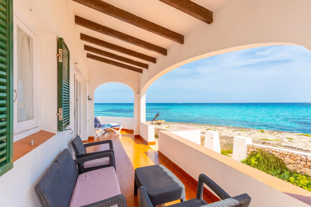 Voramar Waterfront: Walk to Beach, Sea Views, A/C, WiFi, Car Not Required                            - 2200