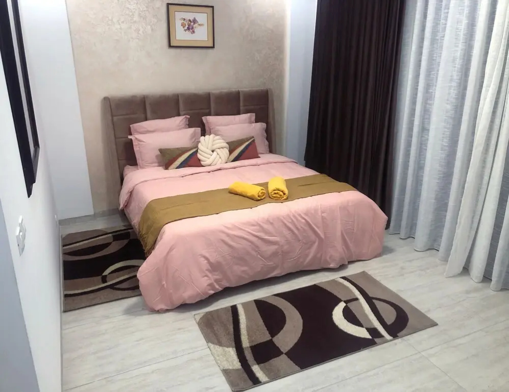 Iris Apartment