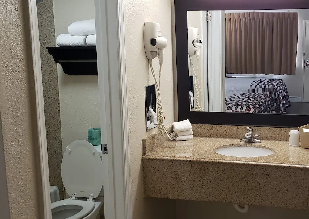 Econo Lodge