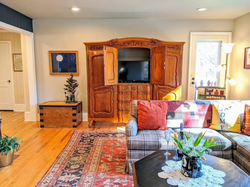 The Roost 2 Bedroom Home