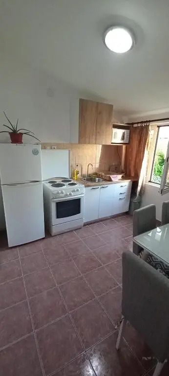 Apartments Kalamperovic