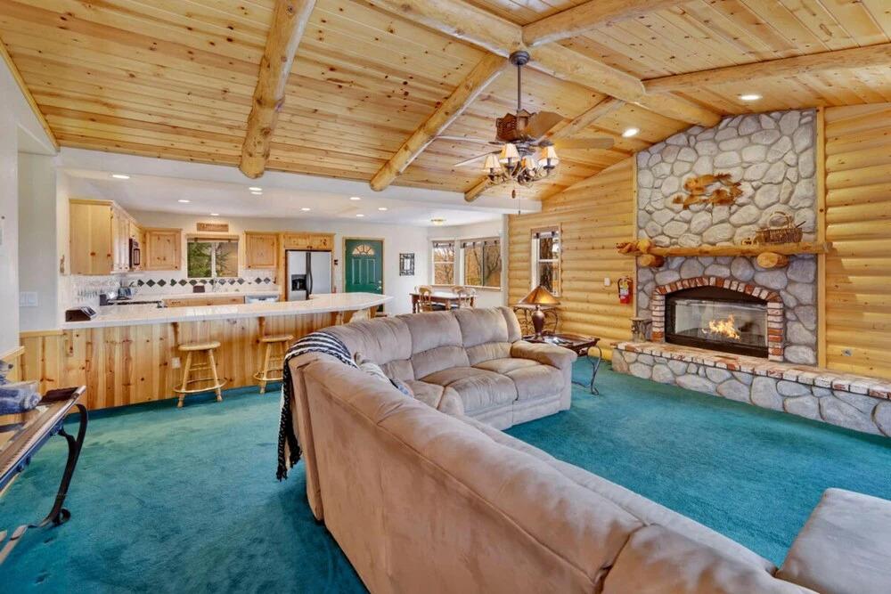 Alameda Castle #2104 by Big Bear Vacations