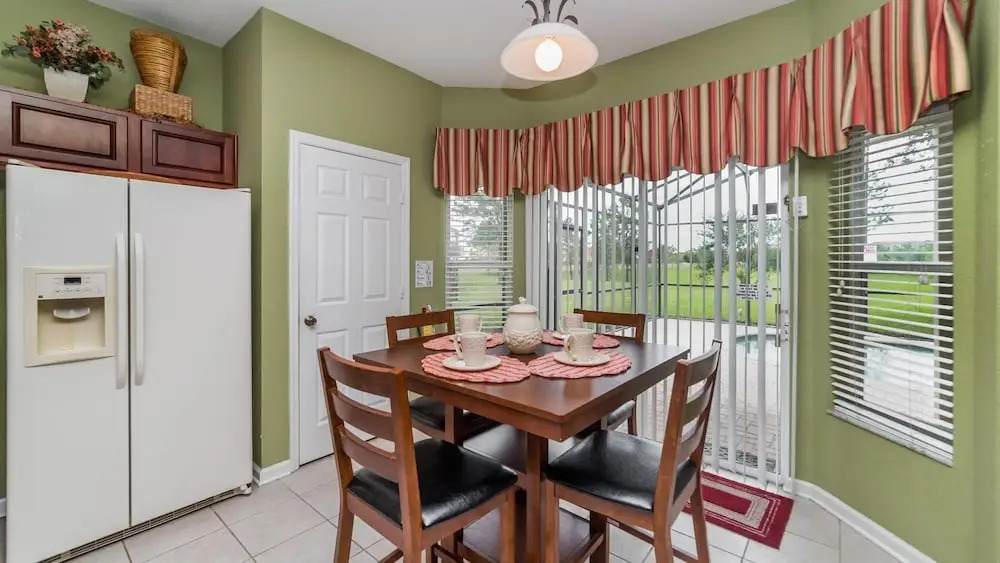 2709 Manesty Lane