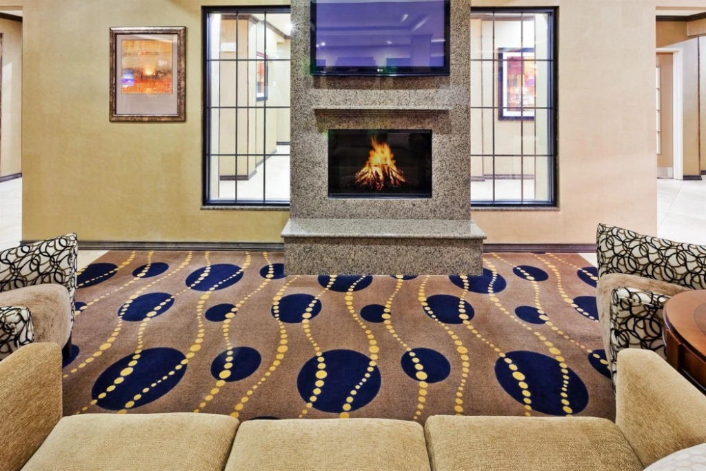 Holiday Inn Express & Suites Clovis by IHG