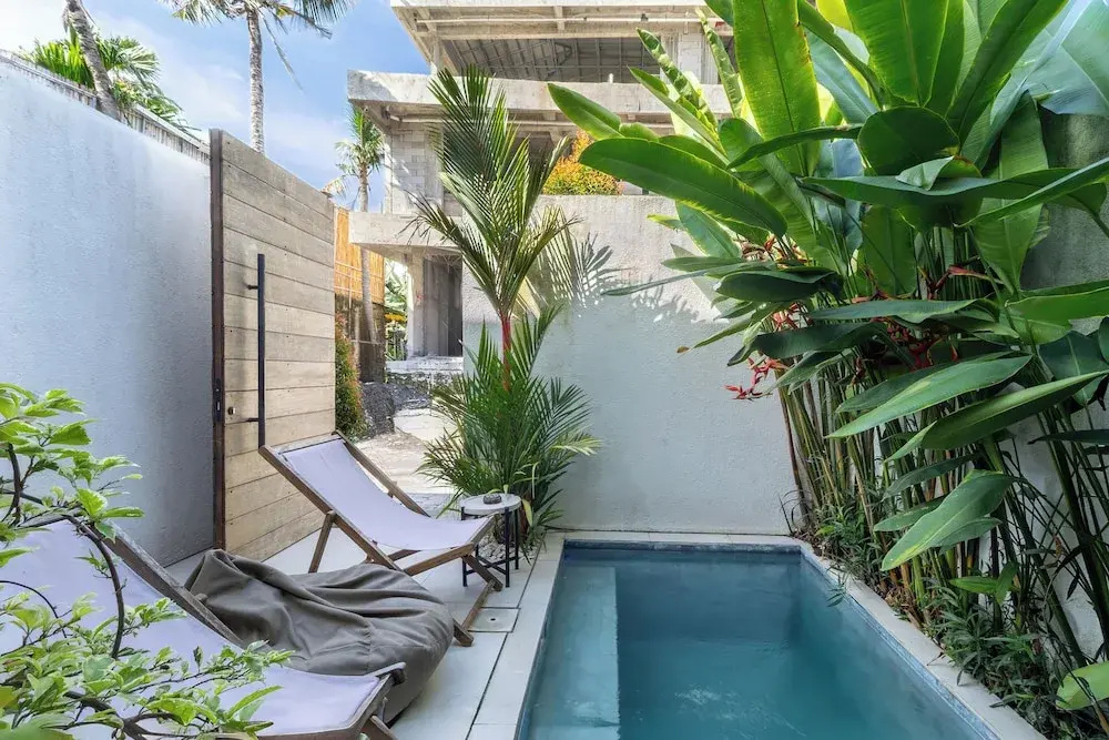Luxury 2BR Berawa Loft | Private Pool, Near Cafe