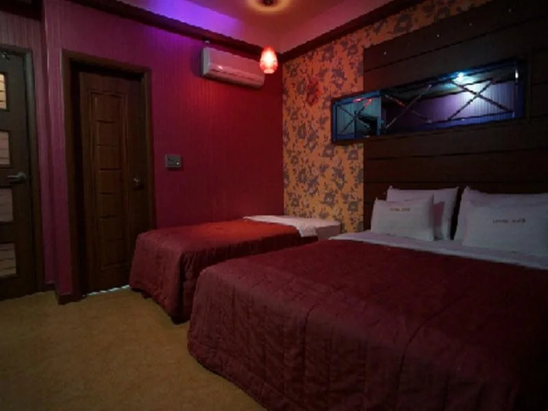 Free Zone Motel