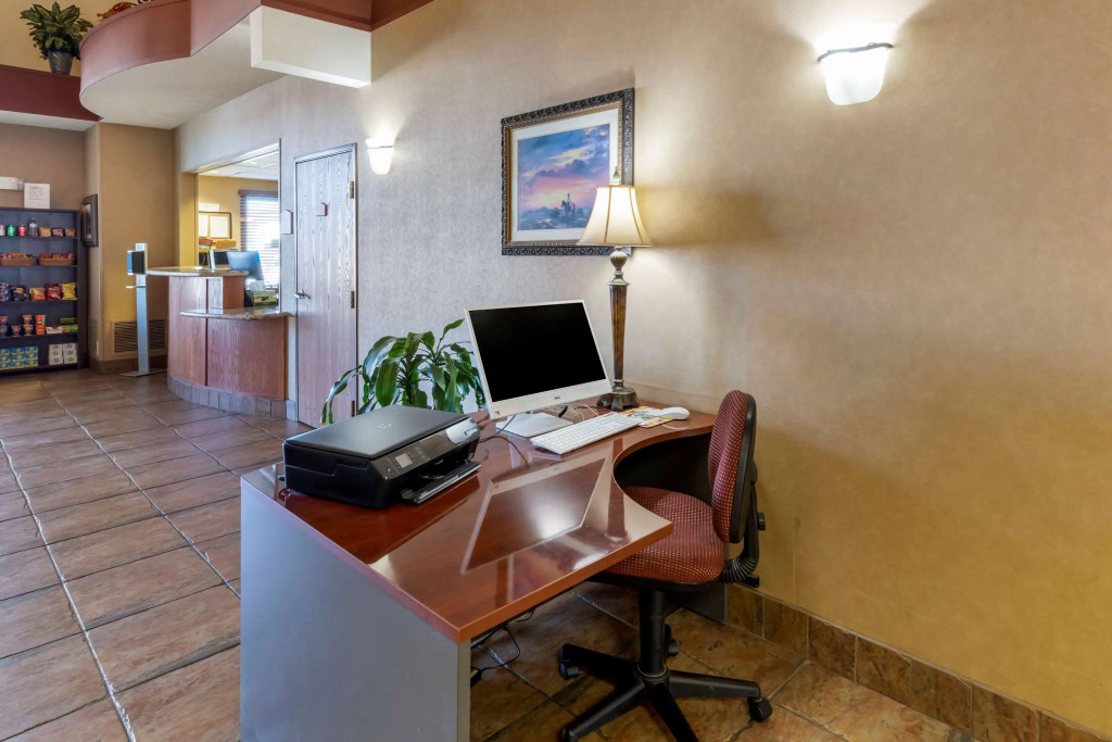 Quality Inn & Suites Wellington - Fort Collins