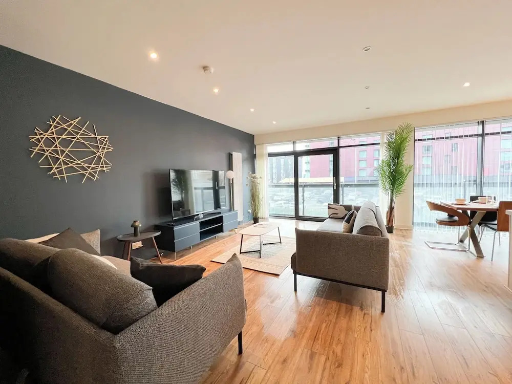 Hydro Apartments