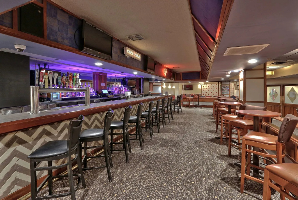 Ramada by Wyndham Albuquerque Midtown