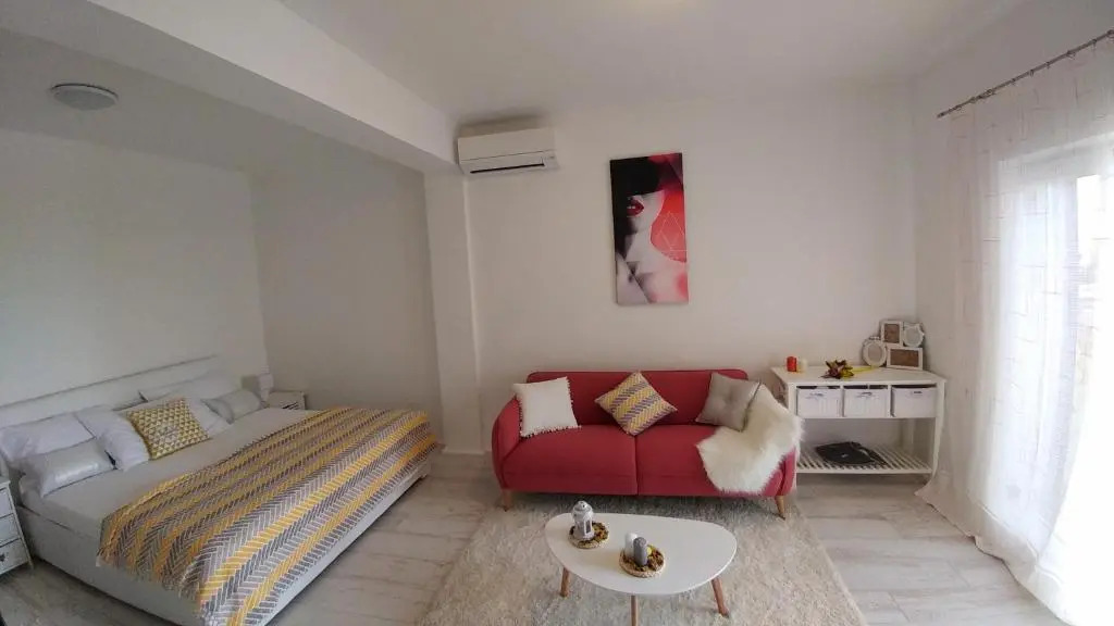 Studio Apartment "Brigita" free parking