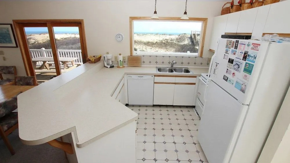 A Place By The Sea 567 - 4 Br Home