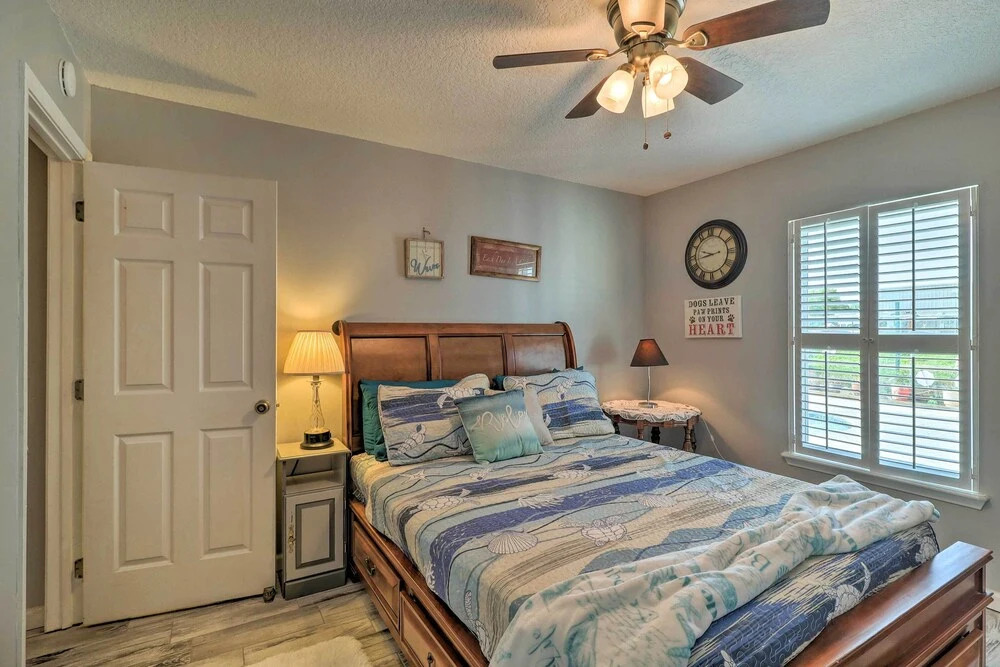 Jacksonville Home, Near Beach & Mayo Clinic!