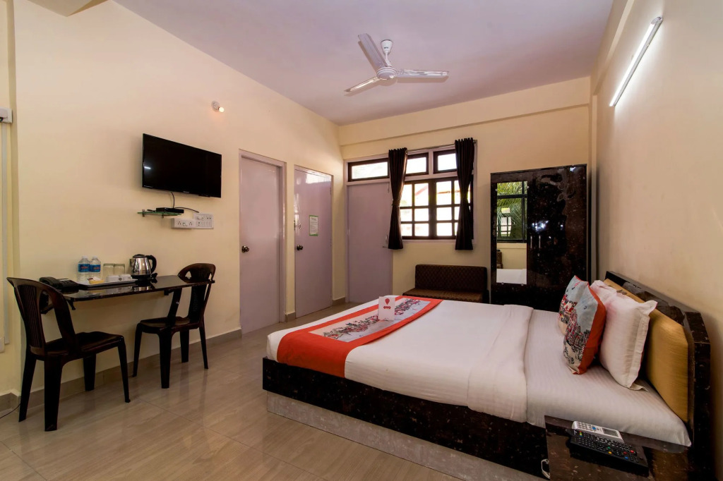 OYO 10011 Hotel Goa Blossom