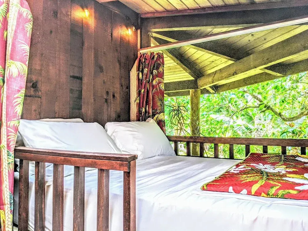 Kehena Mauka Nui Club LGBTQIA+ Clothing Optional