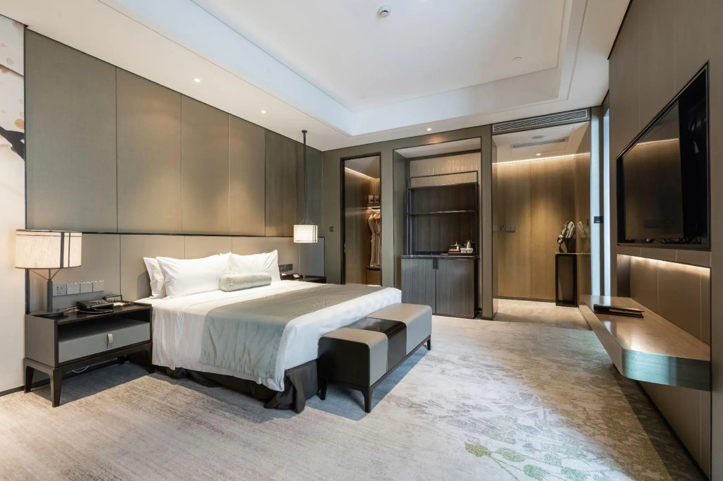 Golden Eagle Summit Hotel Kunshan