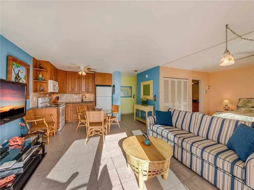 Estero Beach & Tennis 1003C - One Bedroom Condo