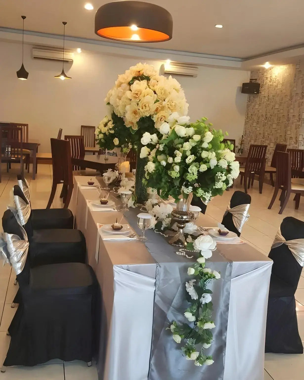 Insumo Palace Hotels & Resorts