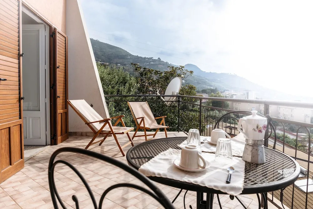 Terrazza di charme sul Golfo di Cefalù