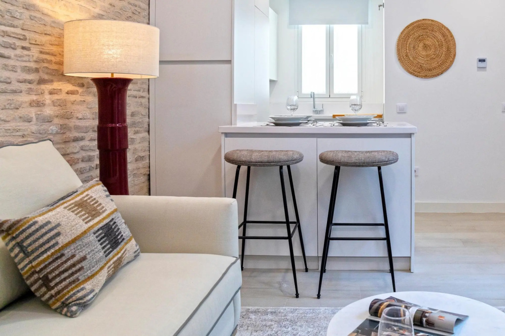 Beautiful one-bedroom apartment in the Heart of Seville. Feria V