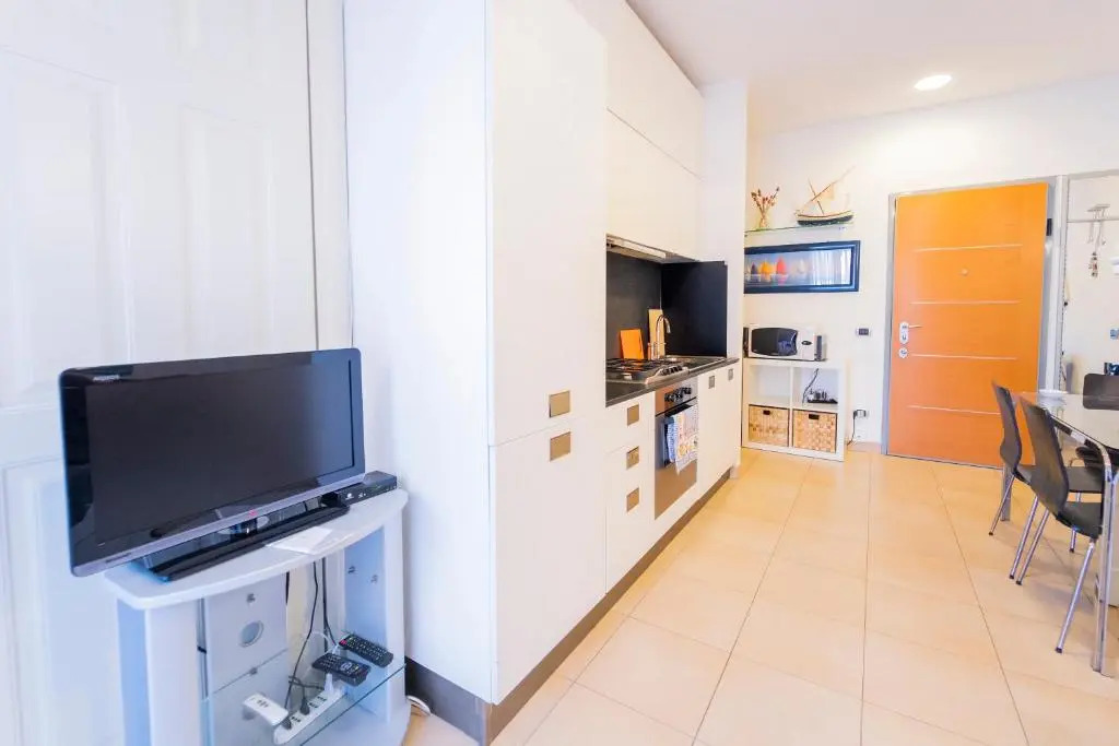 113 - Casa Le Terrazze in centro 100 metri Mare Spiaggia, BOX AUTO GRATIS
