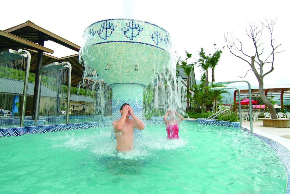 Fennel Resort