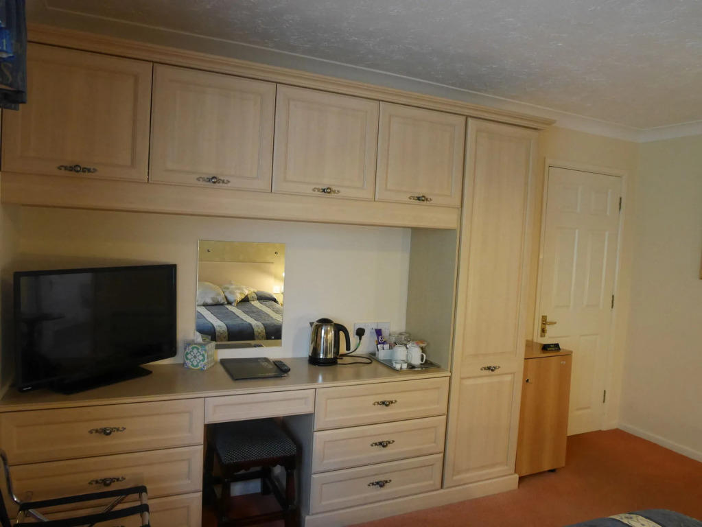 Marsham Arms Inn