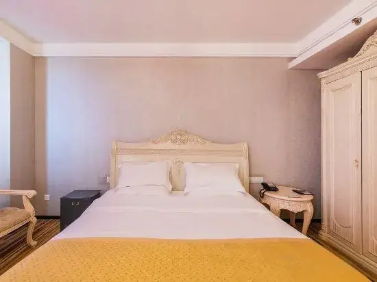 Hujing Business Hotel
