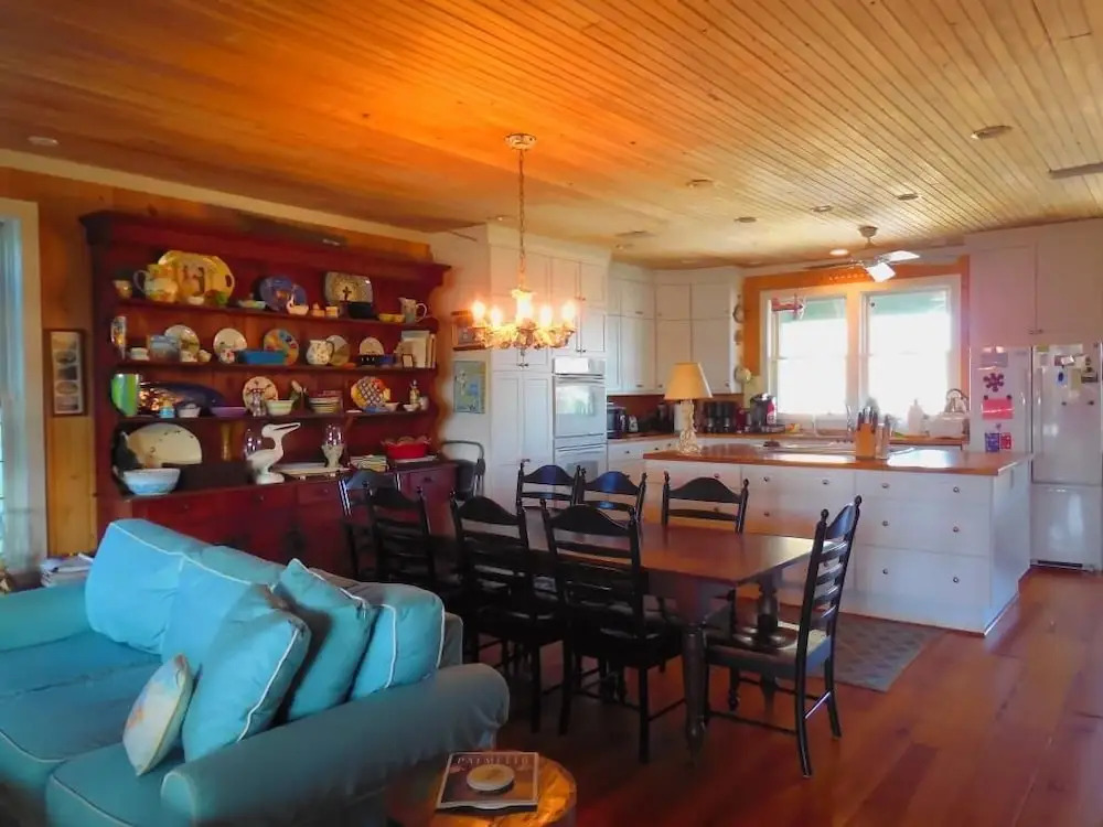 Resurrection 629 - 5 Br Home