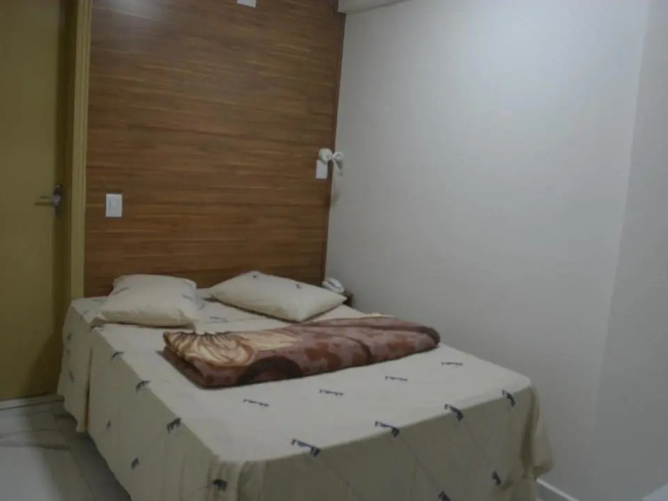 New Point Hotel
