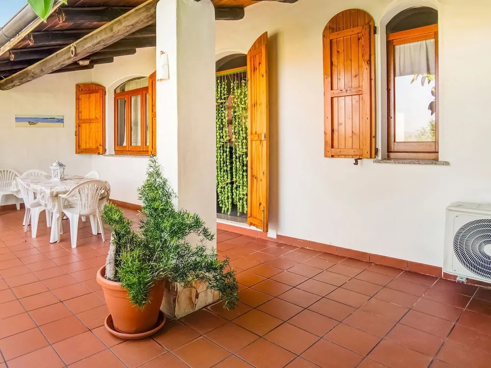 Cozy Sardinian Villa with Garden