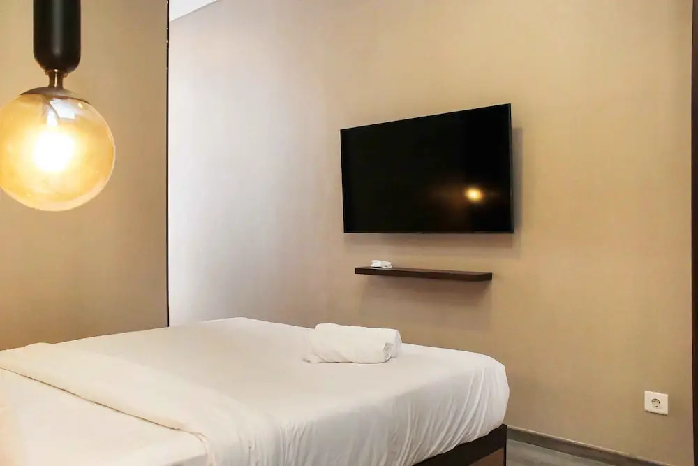 Stunning And Comfy 2Br + Study Room At Sudirman Suites Apartment