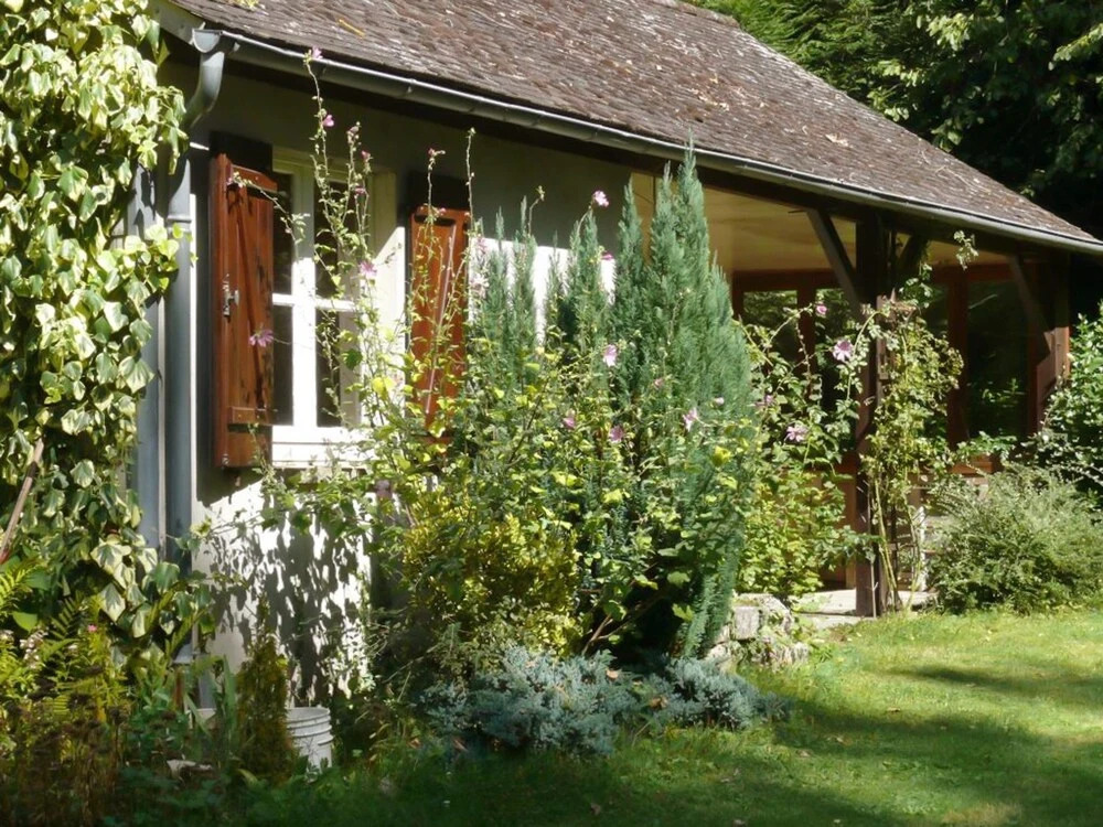 House With 2 Bedrooms in Lourdoueix Saint-pierre, With Wonderful Lake