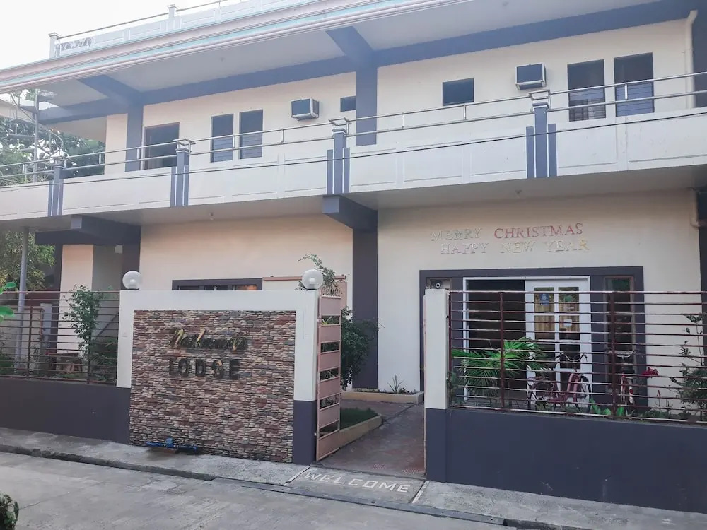 Nathaniel's Lodge