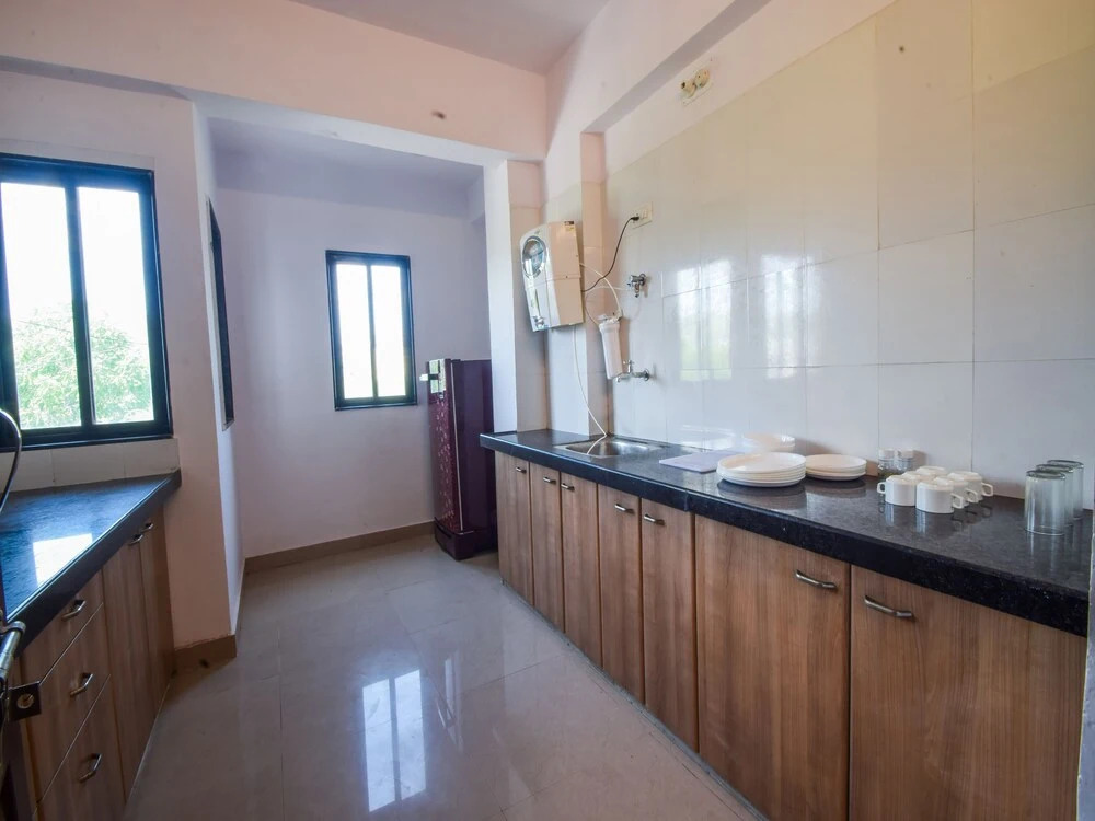 OYO 18861 Home Mount View Stay Goverdhan Villas