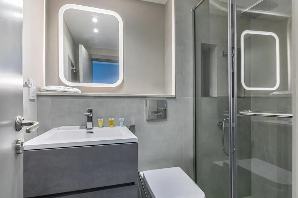 Driven Holiday Homes  Icon Tower 2 JLT