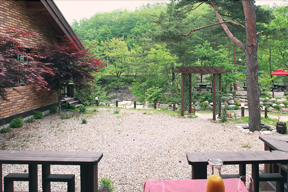 Yangyang Bidanhyang Komu Pension