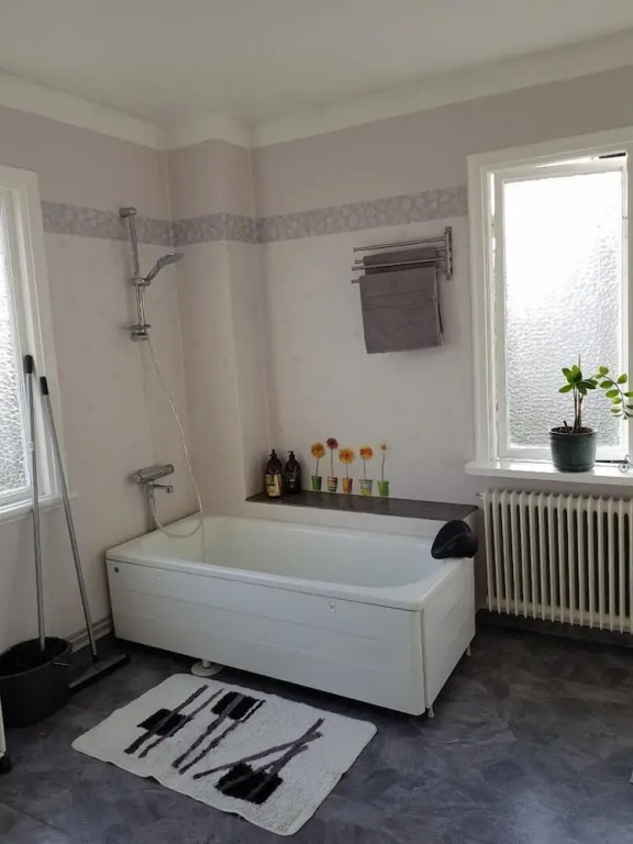 Lovely Spacious Apartment  centerally