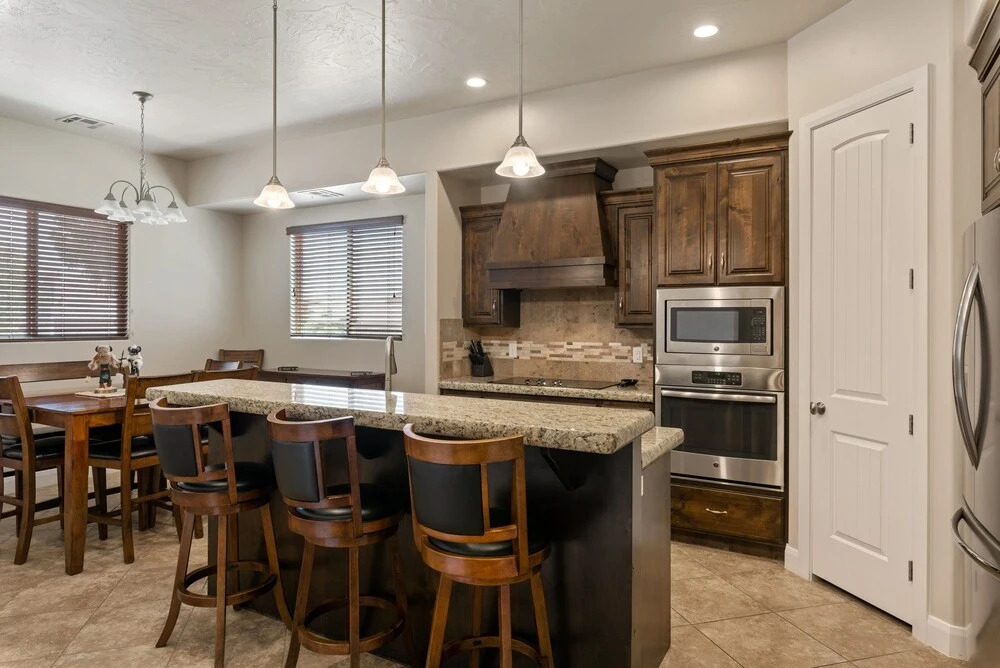Views For Rent townhouse