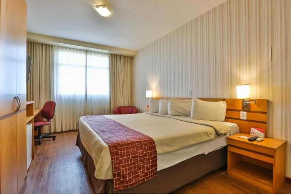 Vitoria Praia Hotel