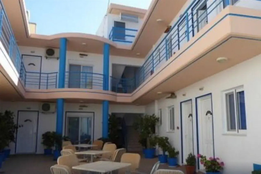 Acapulco Apartments