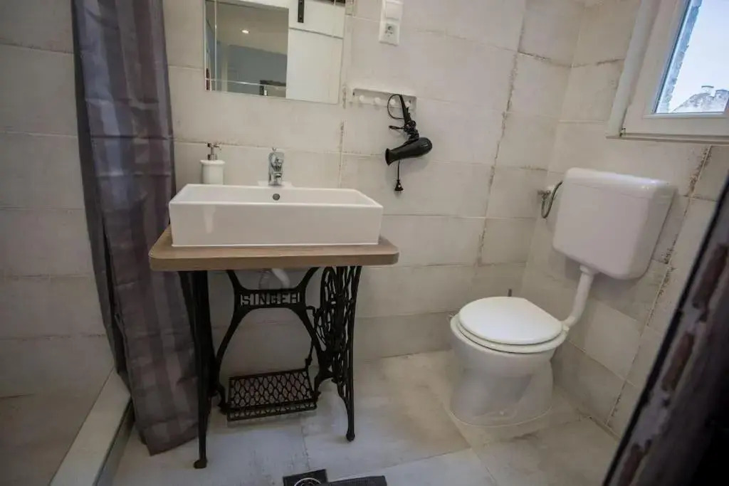 Vintage apartment near boulware