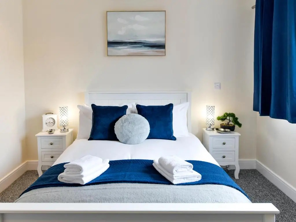 Swansea Marina - Sleeps 4 - Underground parking