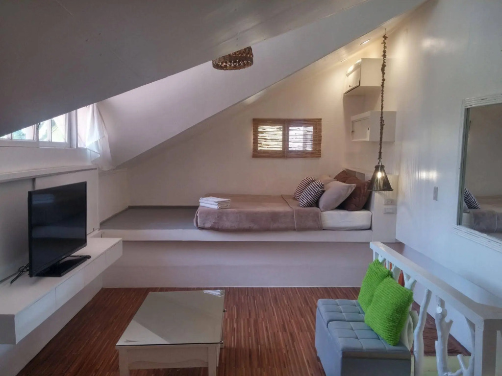 812 Angol Boracay Apartment