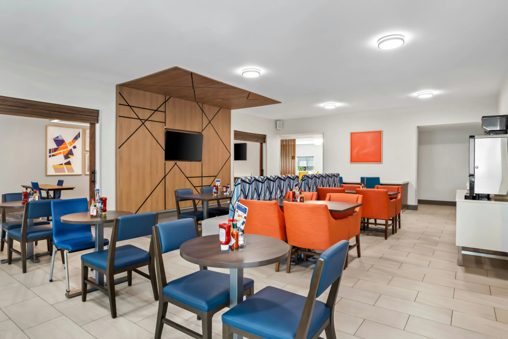 Holiday Inn Express & Suites Tumwater – Olympia by IHG