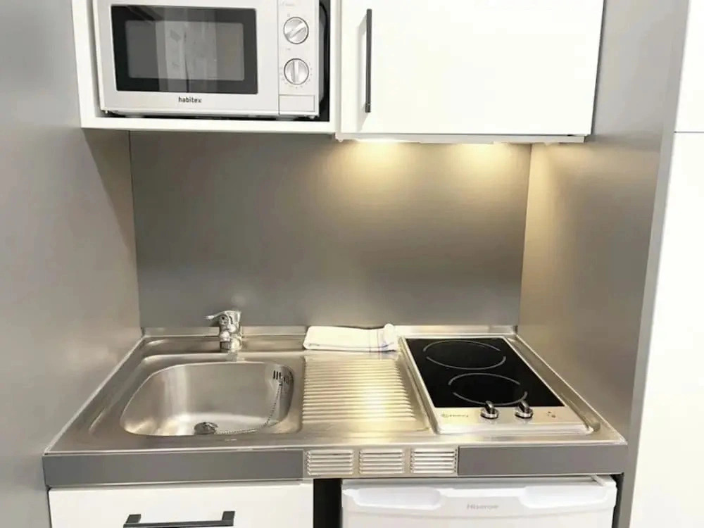 Apartamentos Midi 3000