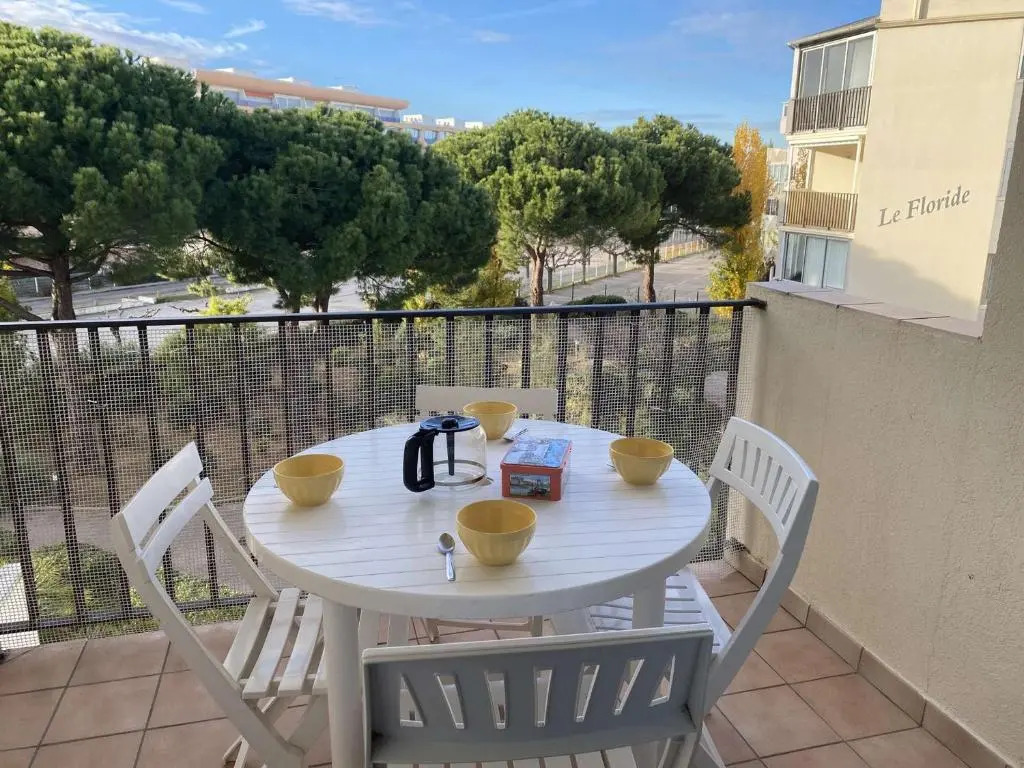 Appartement Le Grau-du-Roi, 2 pièces, 4 personnes - FR-1-250-233