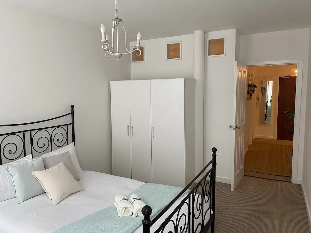 Inviting 1-bed Apartment in Merchant City